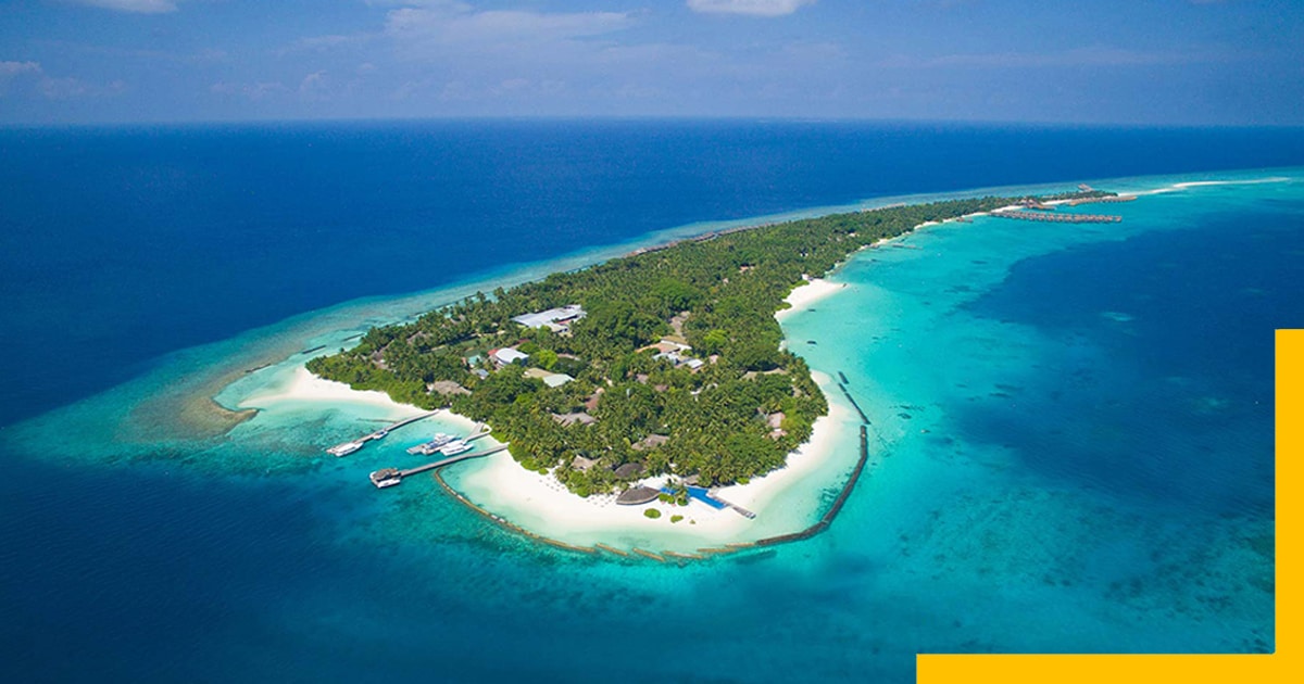 Best Warm Places to Visit in January-Kuramathi Maldives, Indian Ocean