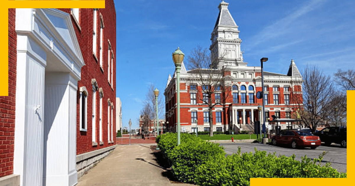 Montgomery County Courthouse , Clarksville