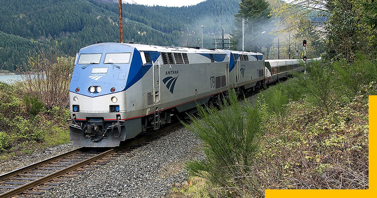 How Fast does an AMTRAK Train Travel