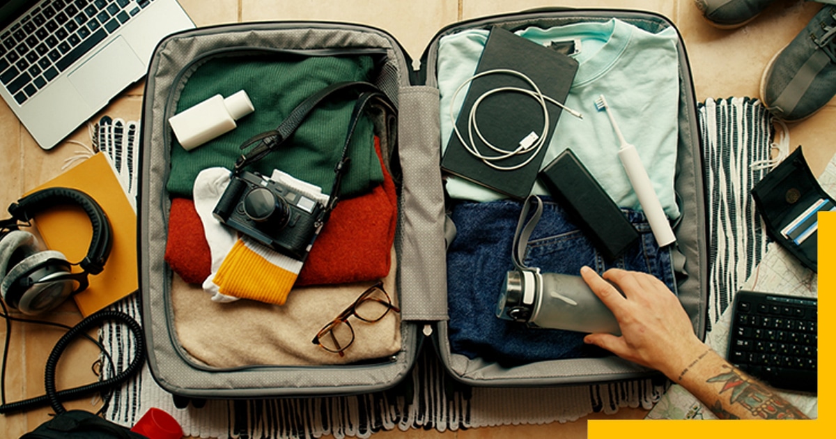 Packing tips for International travel, organizing luggage