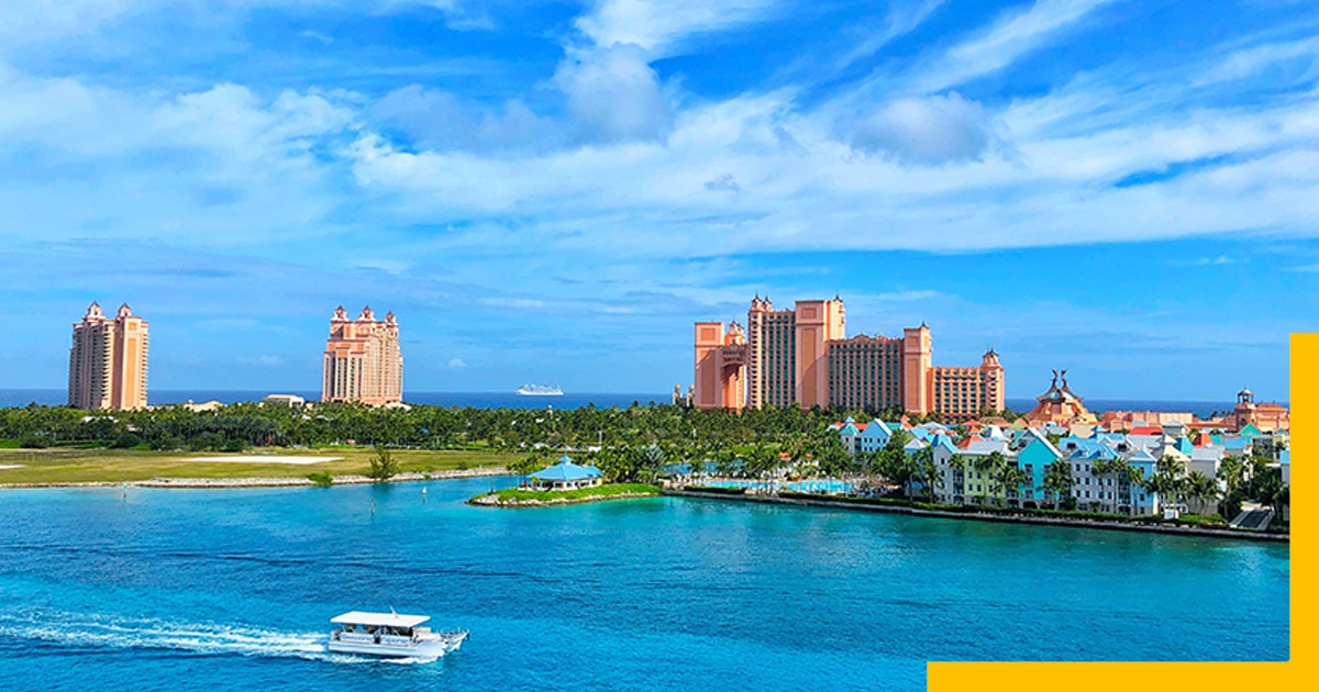 Best Things to Do in The Bahamas - The Atlantis Paradise Island Resort